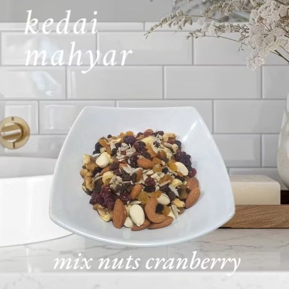 

Mix Nuts Cranberry repack