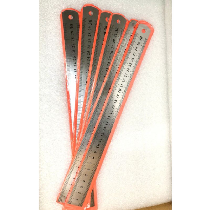 

Penggaris Besi Stainless 30cm