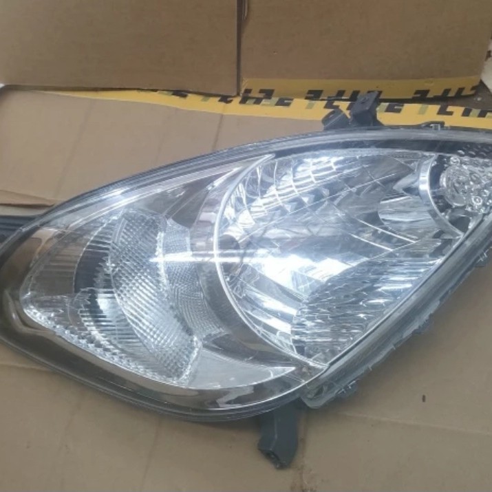 Lampu Depan Head Lamp Kijang Innova 2006 2007 2008 2009 2010 Original