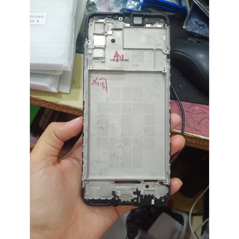 TATAKAN LCD/FRAME LCD/MIDLE LCD SAMSUNG A02S/A025/A025F