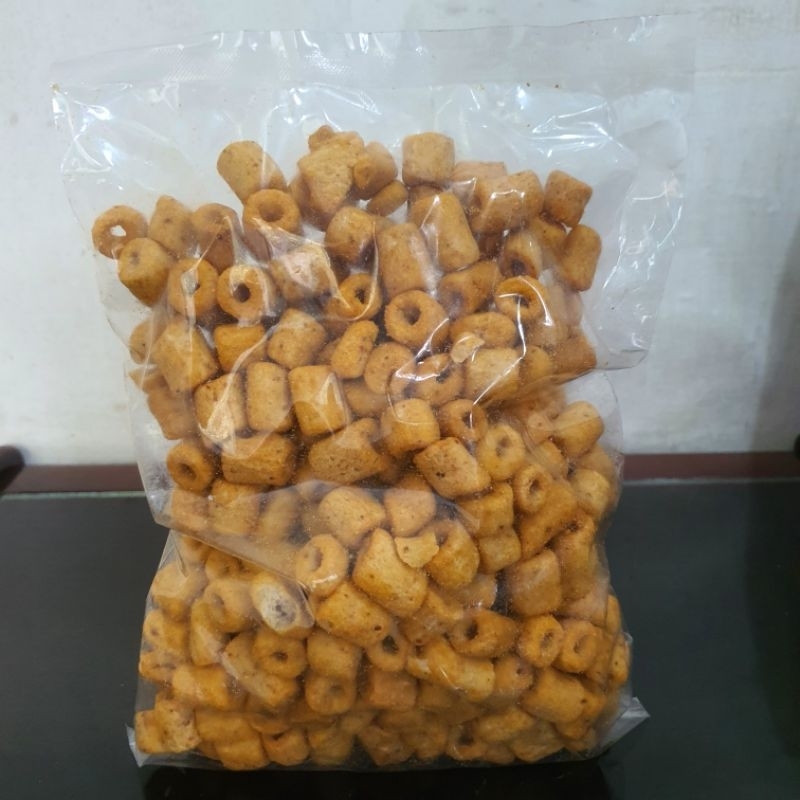 

Kerupuk snack udang rebon rasa cabai kecil 250gram perbungkus.