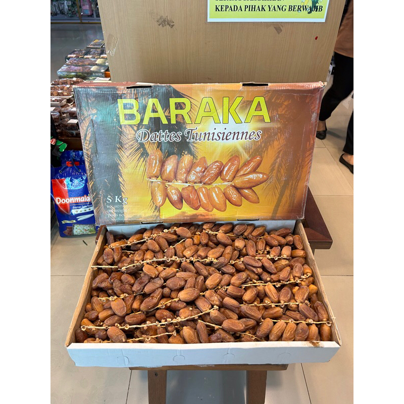 

KURMA TUNIS TANGKAI BARAKA 5KG