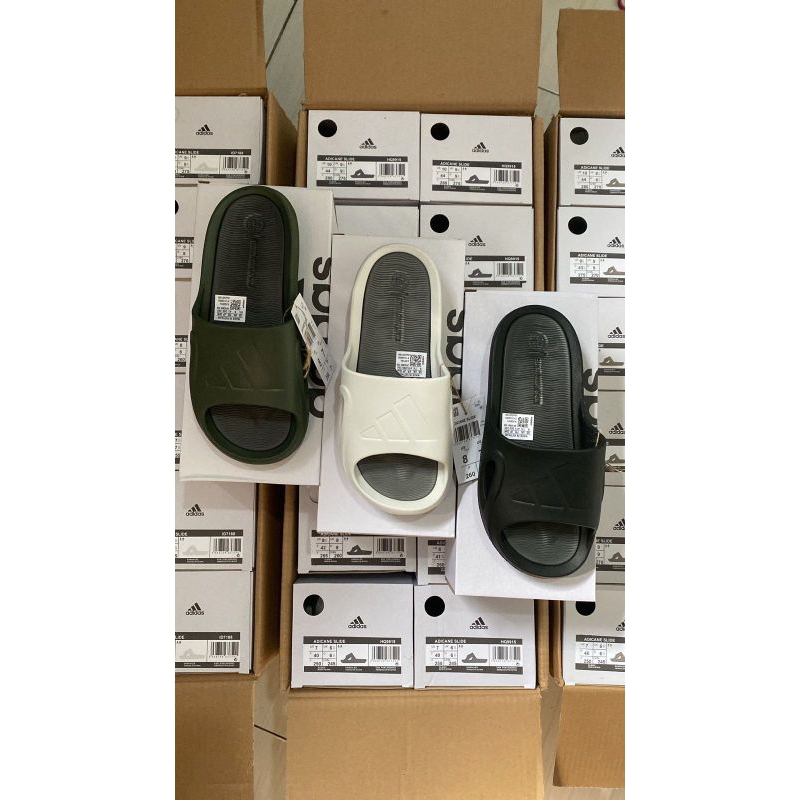 Sendal Pria Adidas Adicane Slide Carbon Original BNIB- HITAM, 40