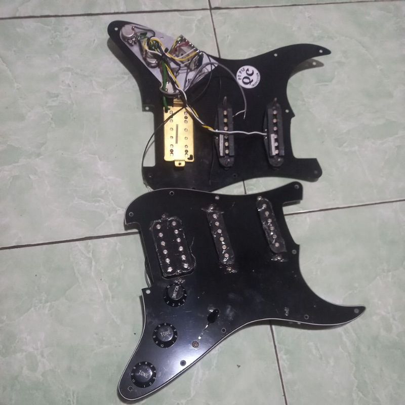 Pickguard Set Fender Stratocaster SSS dan HSS