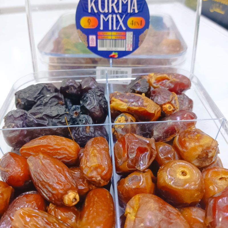

Paket Hemat Kurma Mix 4in1