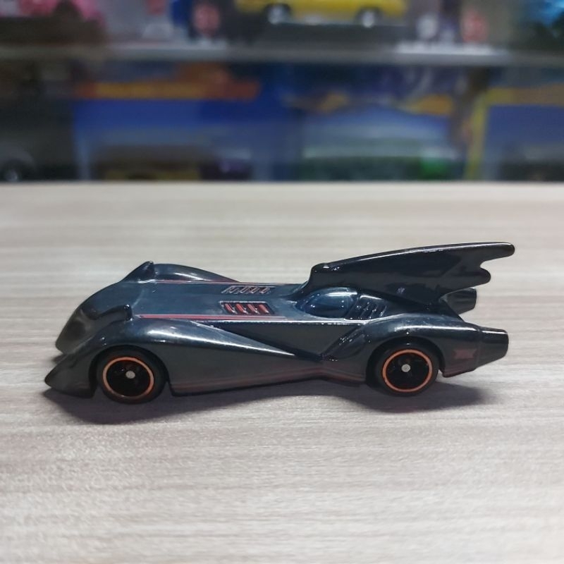 HOT WHEELS BATMOBILE LOOSE - SUPER TREASURE HUNT - STH - THS