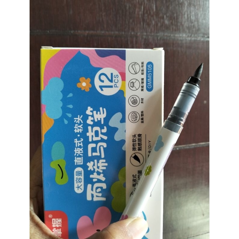 

Grasp Acrylic Brush Marker (Spidol Penebal Crayon Grasp)