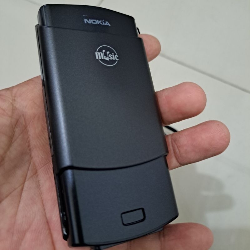 NOKIA N70 MUSIC EDITION