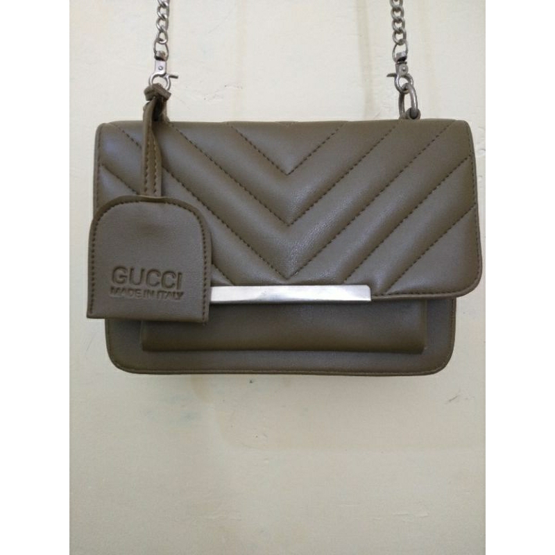 preloved tas selempang