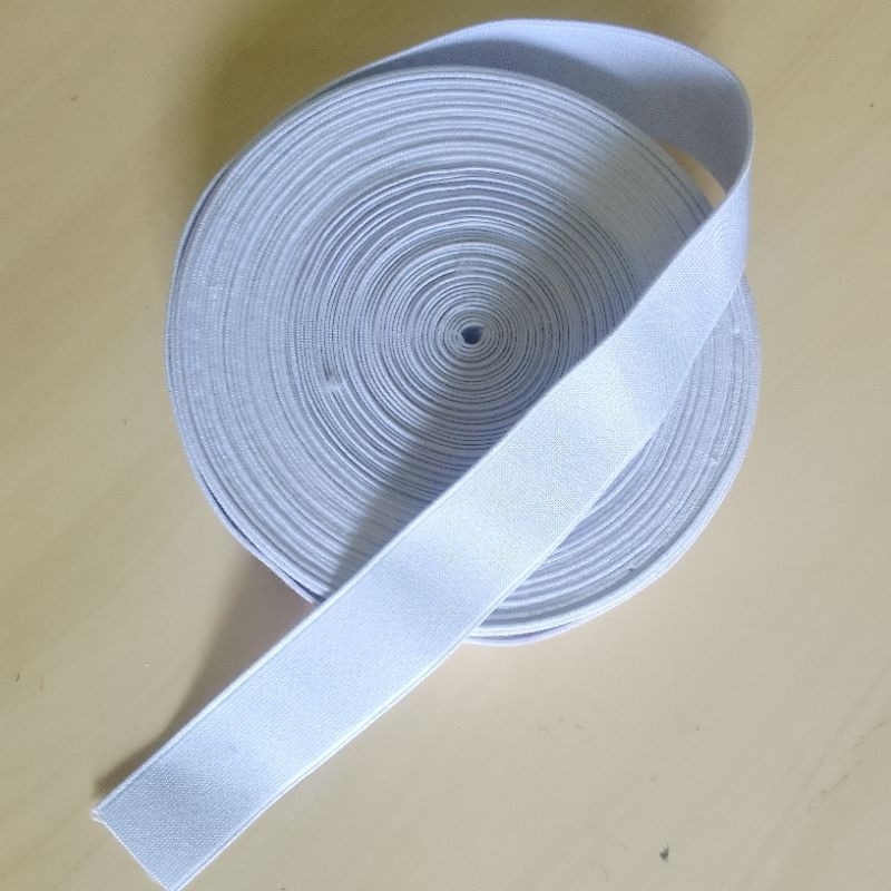 Karet Elastis 3cm Bagus/Biasa