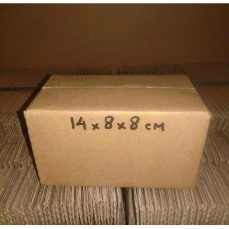 

kardus 14x8x8 cm