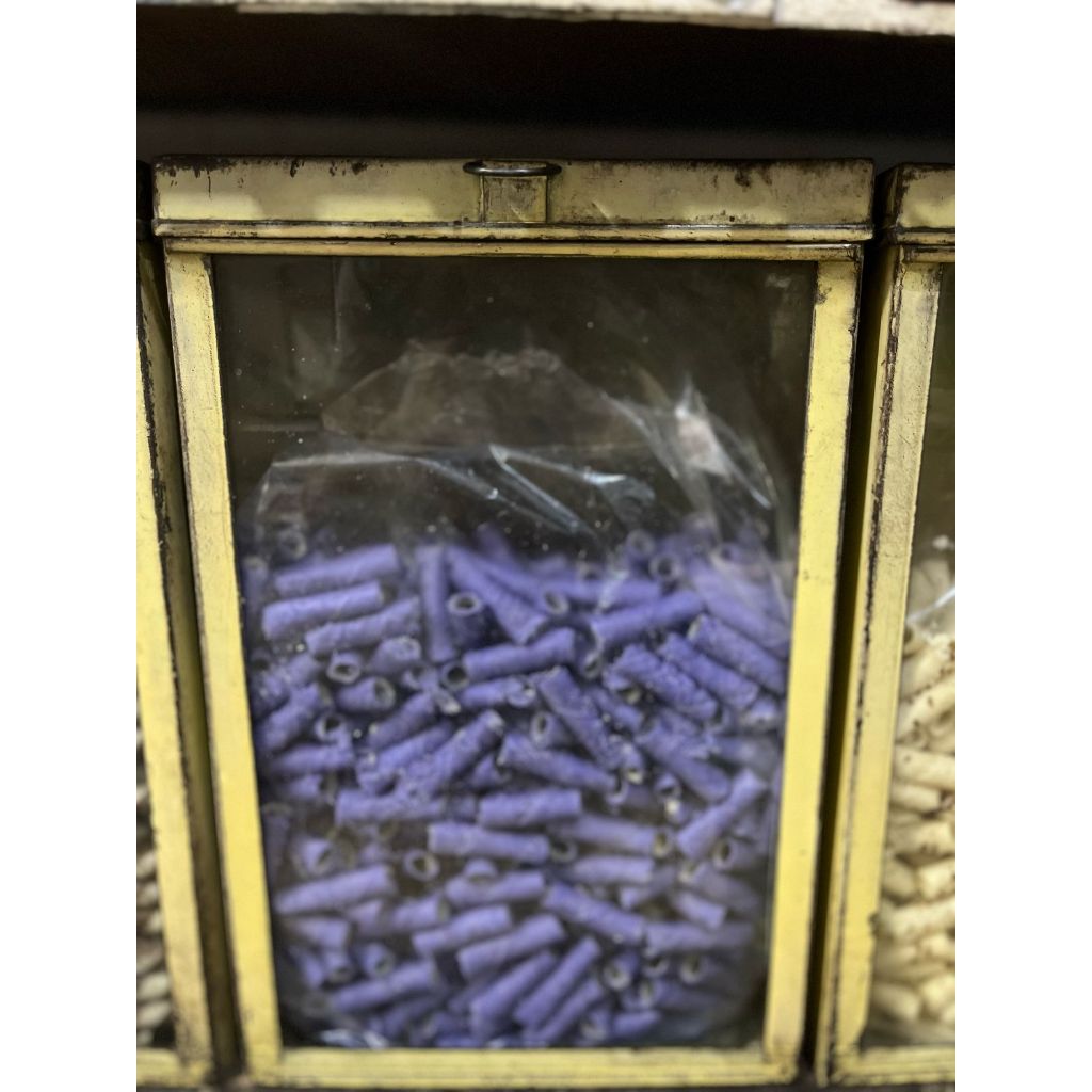 

Astor Coklat, Blueberry, dan Vanila – Biskuit Renyah dengan Lapisan Coklat Lezat, Nikmati Sensasi Coklat Premium, Blueberry Segar, dan Vanila yang Lembut, Cocok untuk Camilan Sehari-hari, Tersedia dalam Berbagai Ukuran 250g, 500g, dan 1kg