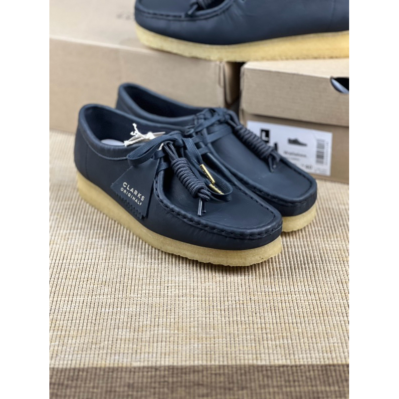 CLARKS WALLABEE NAVY BLUE LEATHER