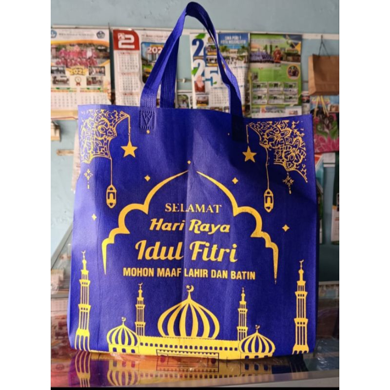 

TAS LEBARAN/ TAS HANTARAN IDUL FITRI/ TAS IDUL FITRI 12PCS (1 LUSIN)