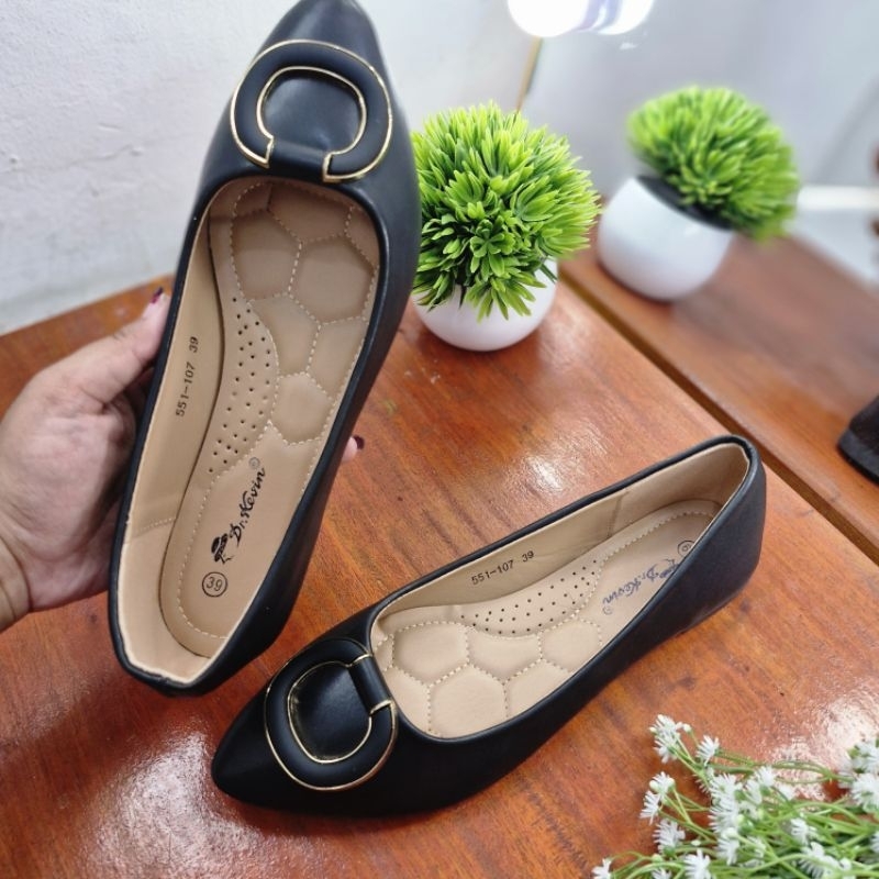 Dr. Kevin Sepatu Wanita Hak Rata Treples Ballerina Flat Shoes 551-107