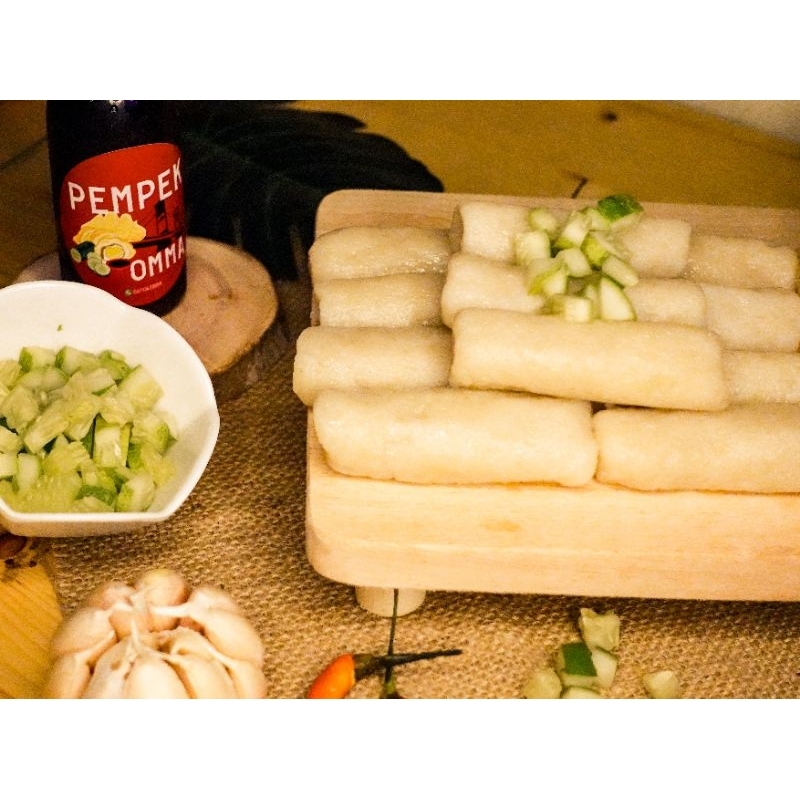 

Pempek Omma - Paket frozen lenjer (15pcs) + cuko