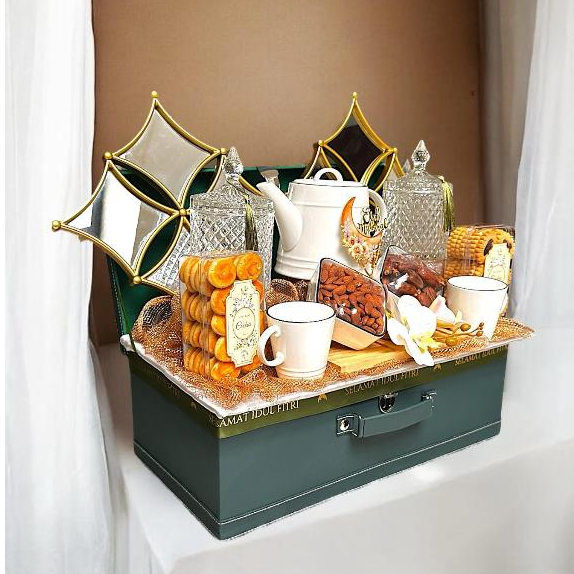 

DUBAI J/ Hampers Lebaran/ READY STOCK/Hampers Idul FItri/Ied Alfitr Hampers