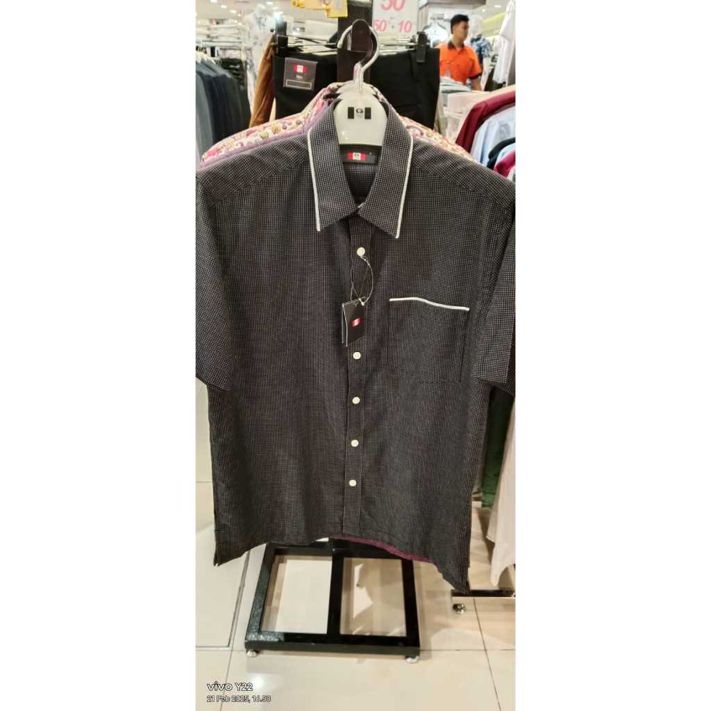 GQ 3694096/03 Kemeja Pria Warna Hitam
