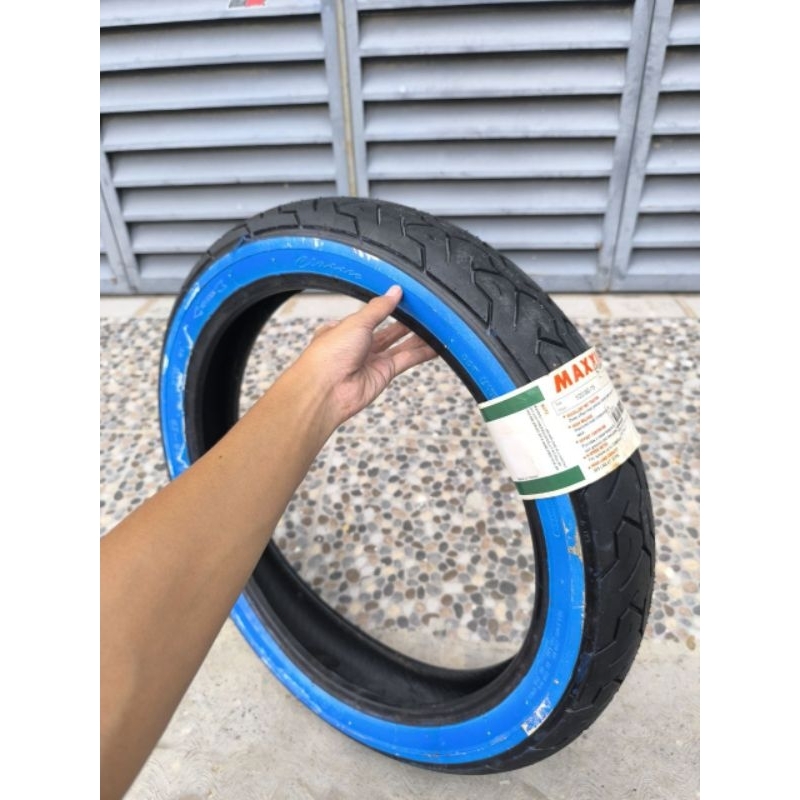 NOS BAN LUAR MAXXIS IMPORT 100/90-19 TUBELESS BARU STOK LAMA AMAN TIDAK CACAT.