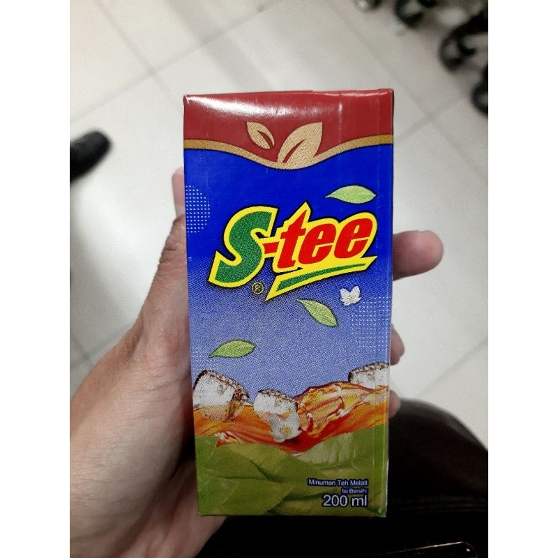 

S-Tee 200Ml 1 Karton (ISI 24 PCS)