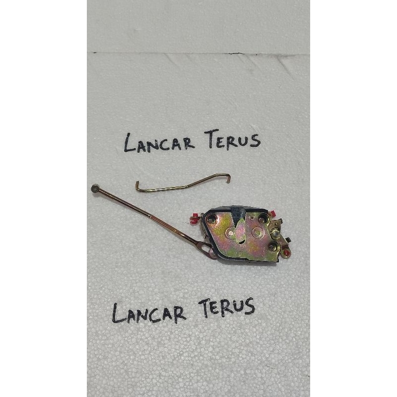 dor lock Kunci pintu kiri Daihatsu espass 1.0 / espass 1.3 / espass 1.6