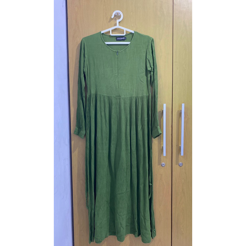 (Prelove) Gamis Hijau Army / Gamis remaja army / Dress lengan panjang warna hijau army