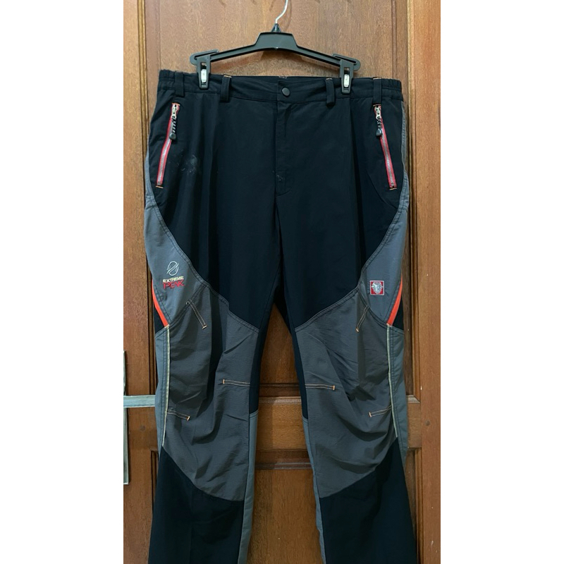 CELANA OUTDOOR SECOND BLACK YAK