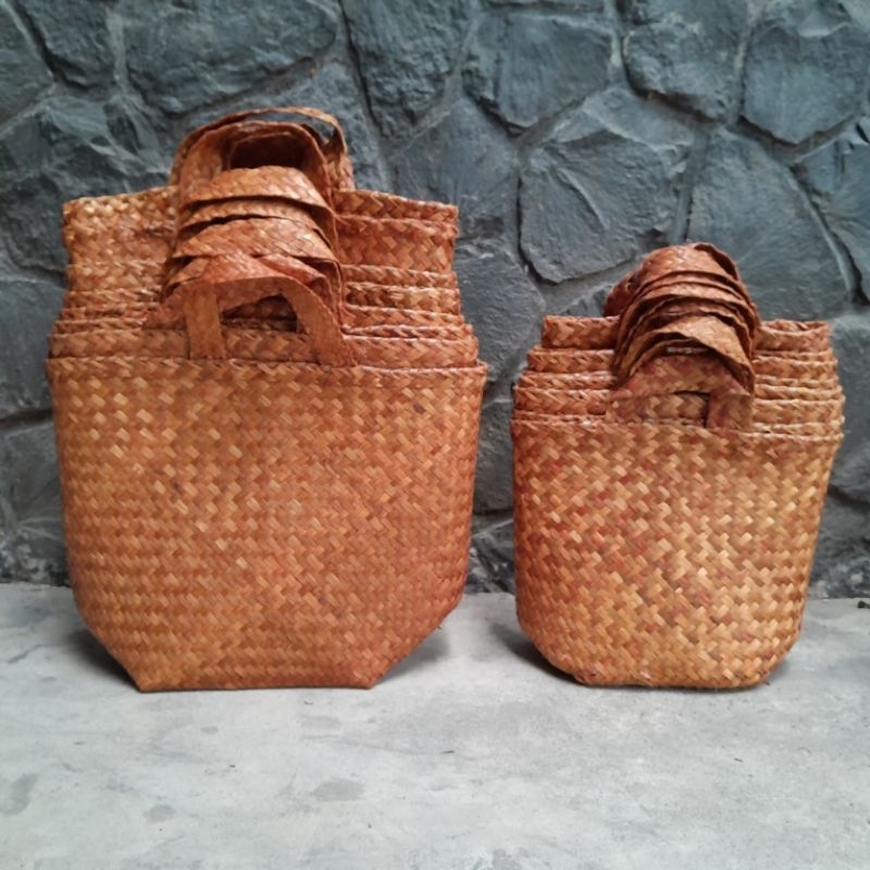 

Bakul Purun Rose Gold - Tas Bakul Anyam Purun, Tas Purun Anyaman, Tas Anyam Handmade, Tas Parcel, Tas Parsel, Tas Hampers Anyam, Goodie Bag Acara, Tas Souvenir Anyaman