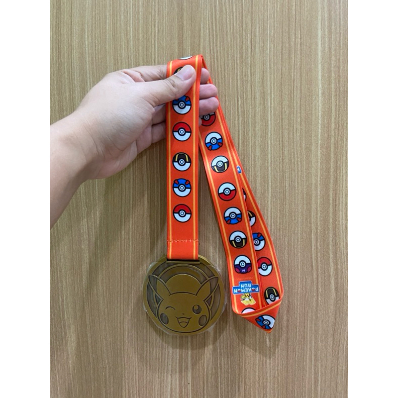 Medali Pokemon Run Surabaya 2024