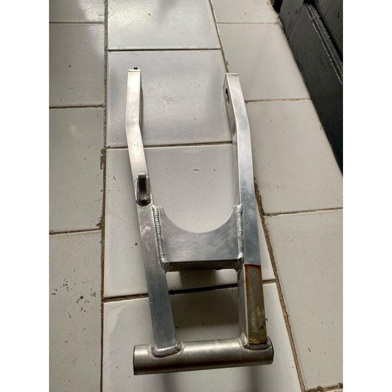 Swing arm dkt ninja r