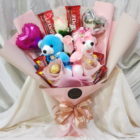 

Buket Coklat Cantik Wedding Anniversary | Bday | Wisuda