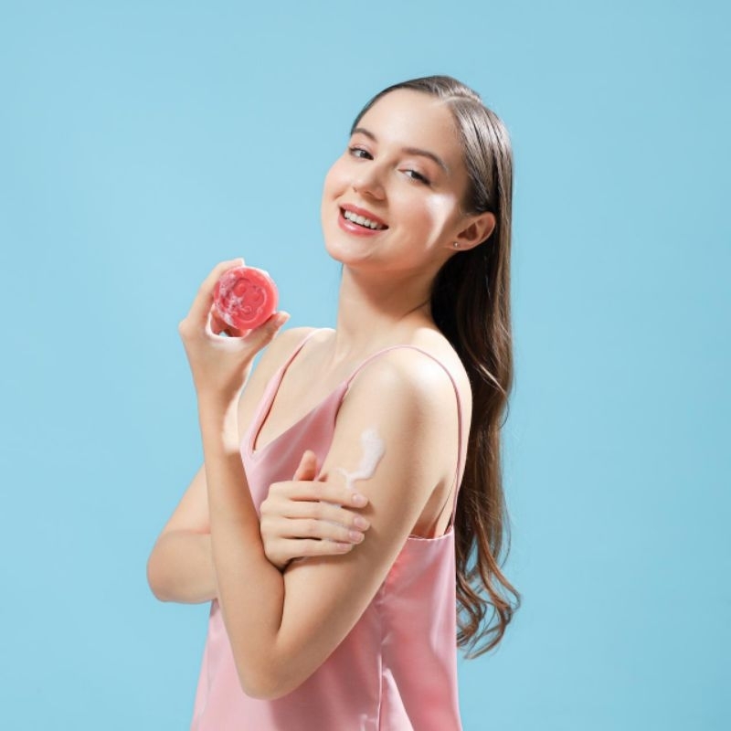 Whitening bar soap collagen