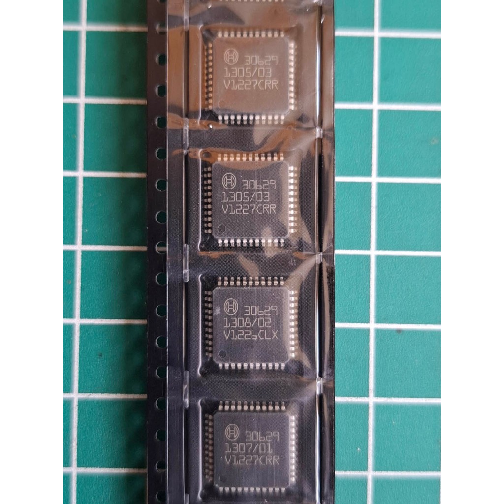 Original Bosch 30629 QFP44 ECU Car Ic Chip