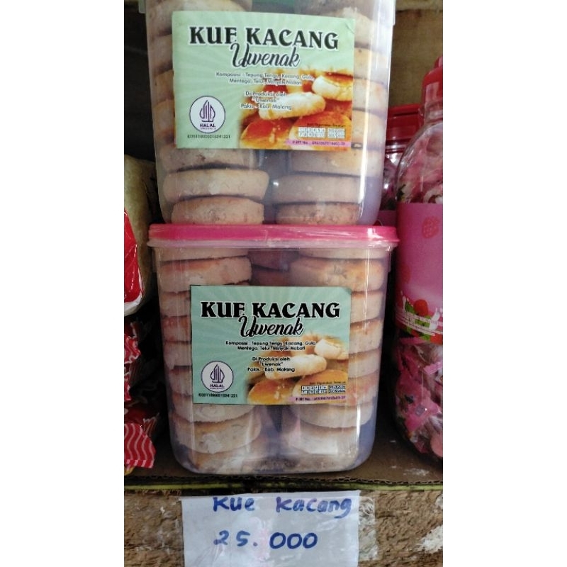 

Kue kacang uuuenaak Mak prulll