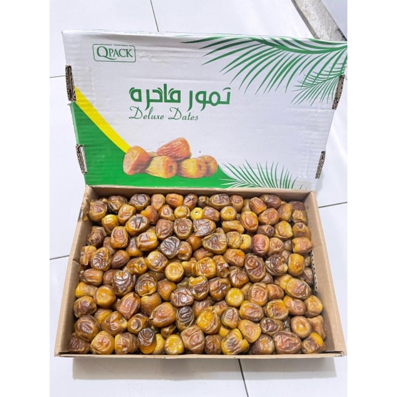 

Kurma Sukari Deluxe Date 3kg - Manis, Lembut