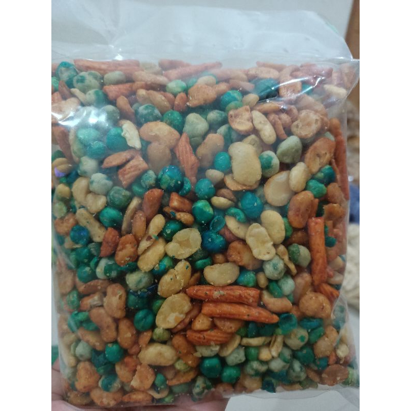 

kacang mix