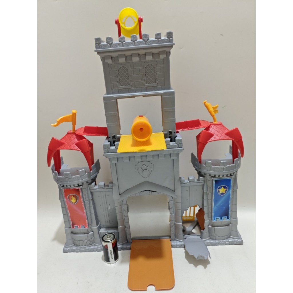 SML Paw patrol rescue knights castle HQ playset figure