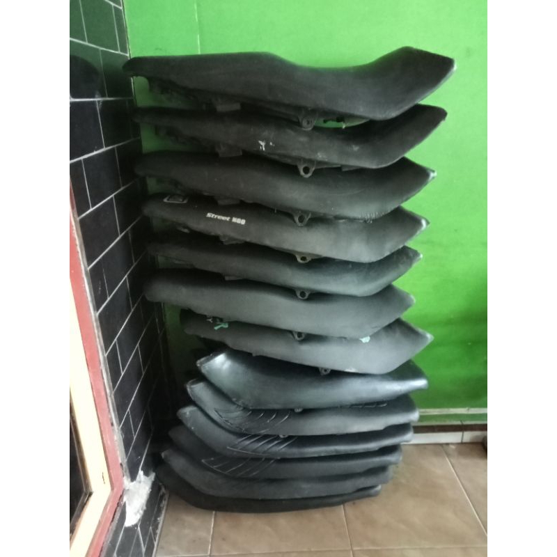 jok motor Megapro Primus/MP Primus original copotan