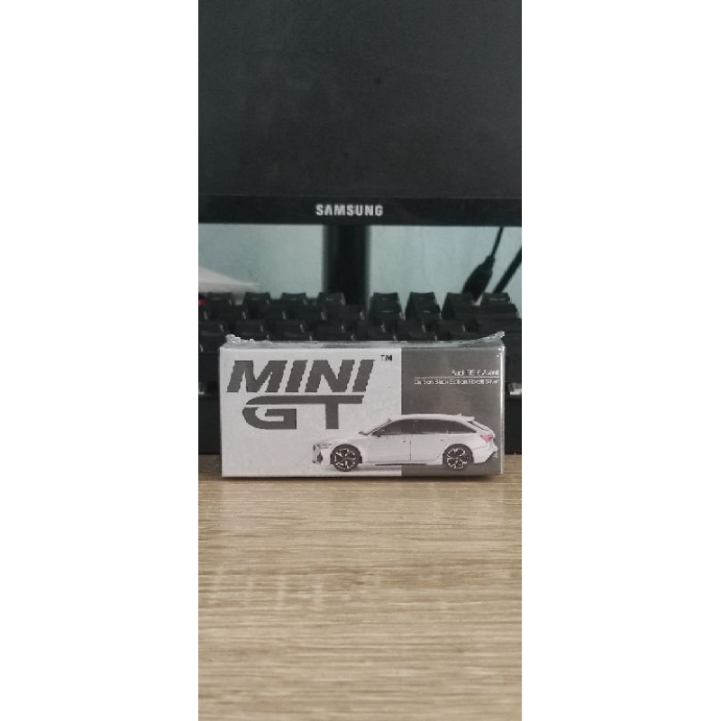 mini gt audi rs6 avant