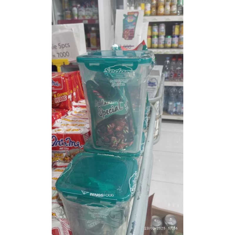 

kecap sedaap hijau box 725g