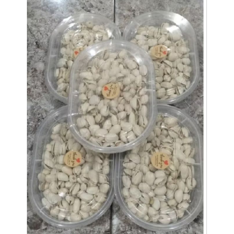 

kacang pistachio kemasan ecer