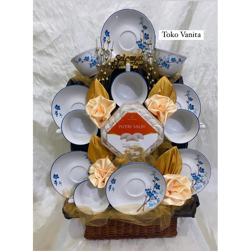 

Hampers Lebaran Idul Fitri , Parcel Imlek, Hampers Parcel Natal 2024 Teaset D