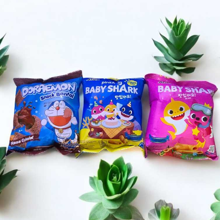 

Coklat Atira Pinkfong Baby Shark Snack Balado isi 1 pcs doraemon Ciki jajanan Aneka Chiki Chitato Chicken bantet pocky