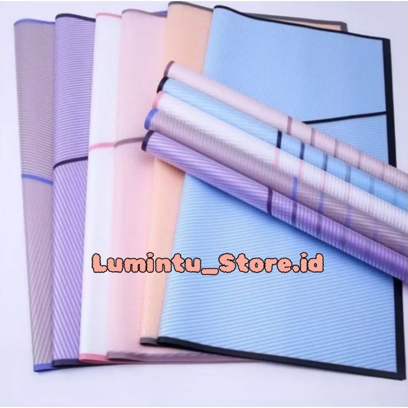 

Kertas Motif Garis Garis Wrapping Paper Motif Gift Floral Wrapping Buket Craft Paper Gift Paper Kertas Bunga Florist Waterproof Paper Buket Wisuda Money Bouquet Flower Wrapping Cellophane FREE PACKING Kertas Buket Bunga Motif