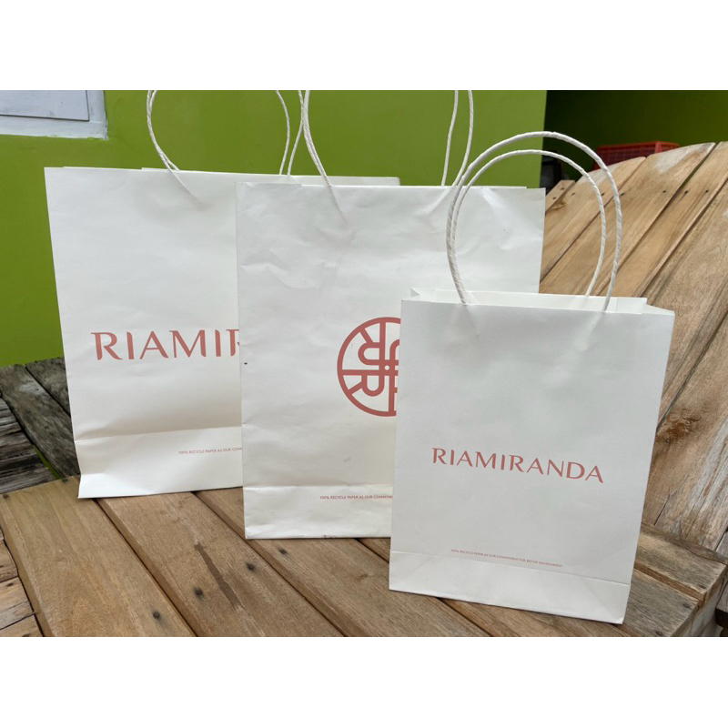 

Paperbag Ria Miranda Original 100% From Store