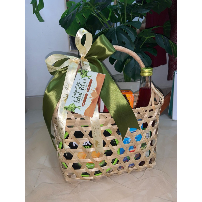 

PARCEL LEBARAN PAKET B