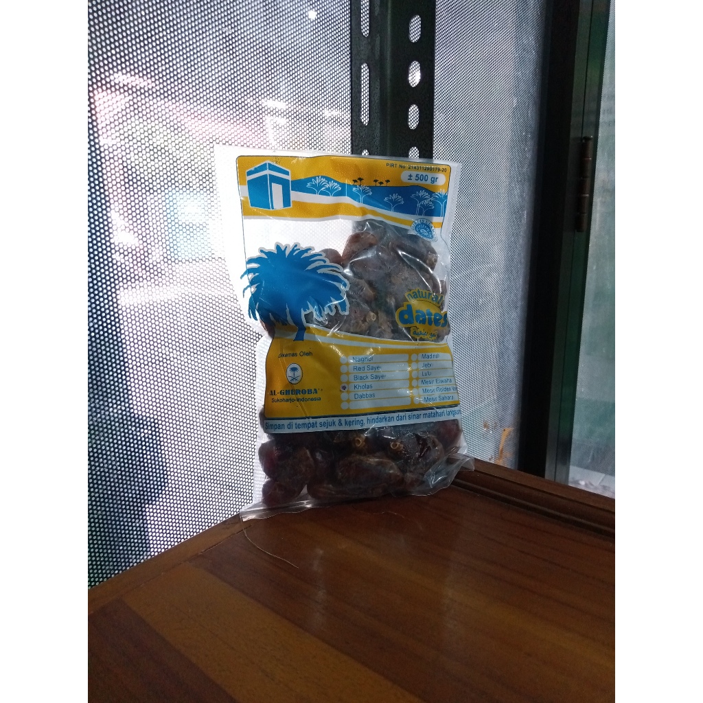 

Kurma Khalas Kholas Manis Segar Kemasan Pouch 0,5kg Al-Ghuroba