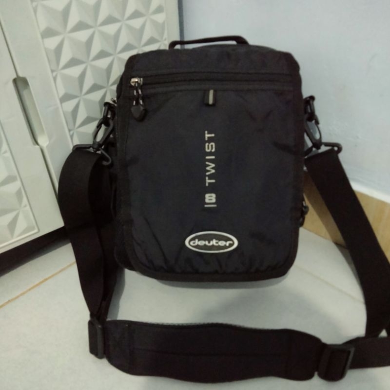tas sling bag slempang Deuter twist 8l second