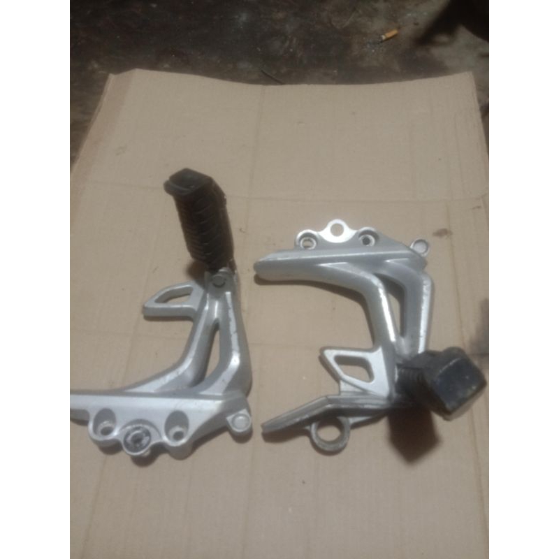 step belakang set yamaha jupiter z robot jupiter z burhan/seken asli original cabuttan siap pakai