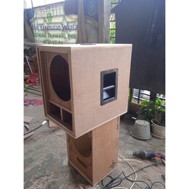 miniatur box speaker